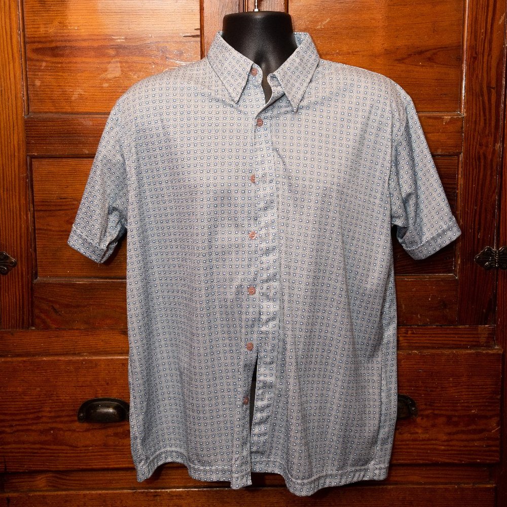 Heavy Construction men's short-sleeved button-up